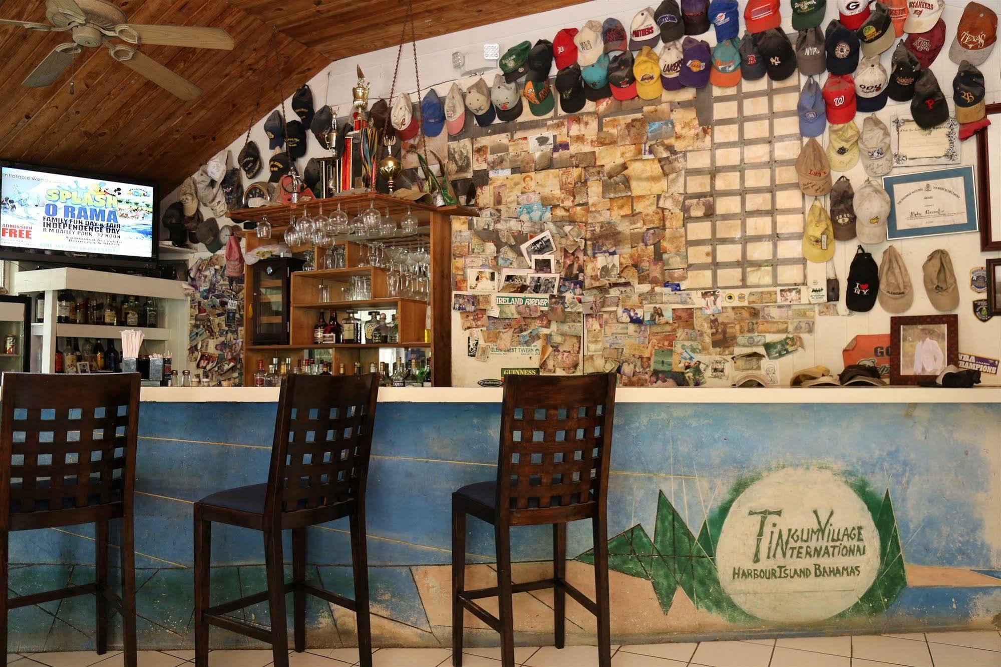 Tingum Village Hotel Dunmore Town Dış mekan fotoğraf